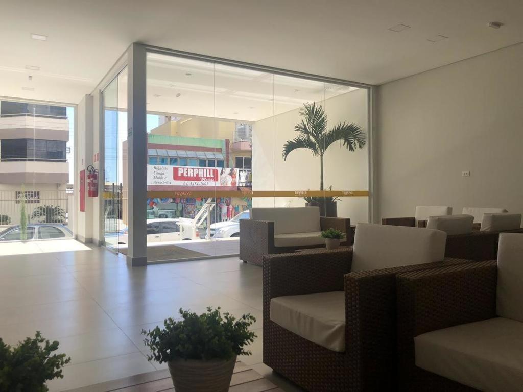 Everest Flat Service Caldas Novas Exterior foto