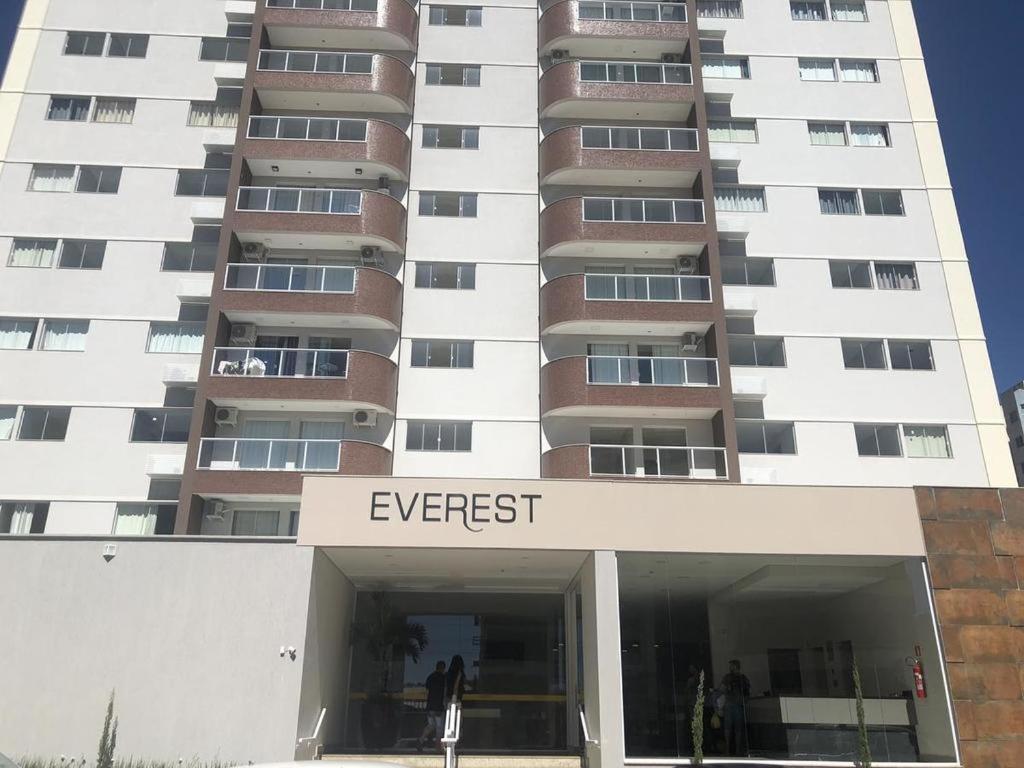Everest Flat Service Caldas Novas Exterior foto